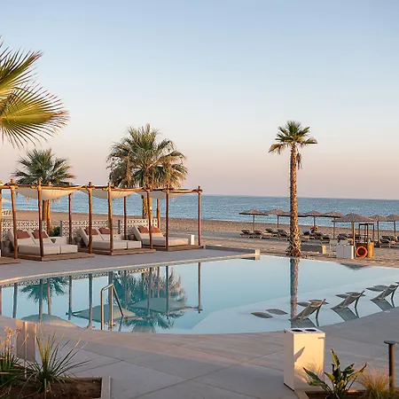 Iperion Apart Otel