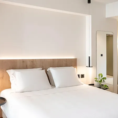 Iperion Apart Otel Resmo