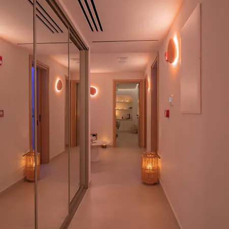 Iperion Apart Otel 4*