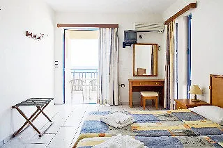 Iperion Aparthotel 4*