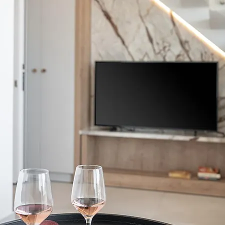 アパートホテル Iperion 4*