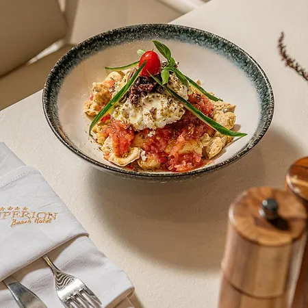 Iperion アパートホテル