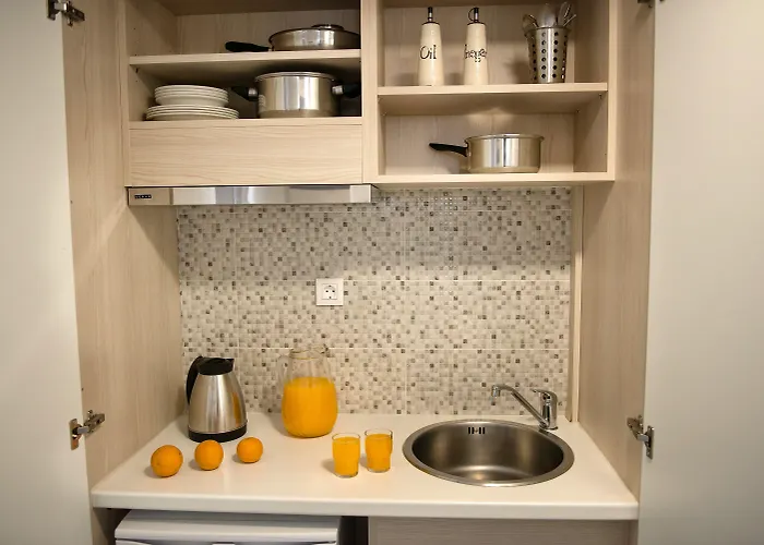 Апарт-отель Iperion 4*